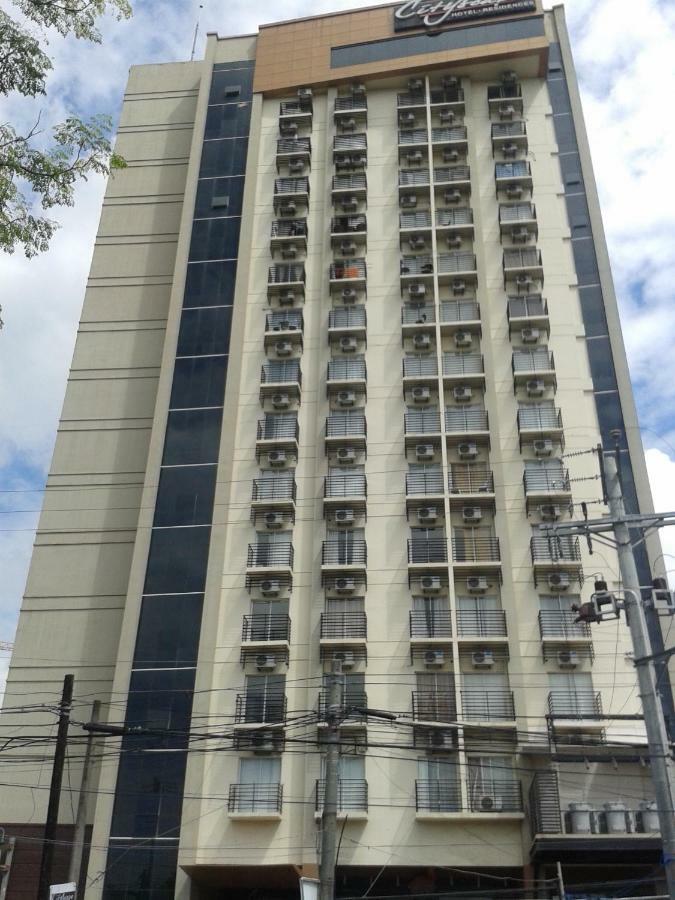 913Cityscape Located At City Center Bacolod Exterior photo